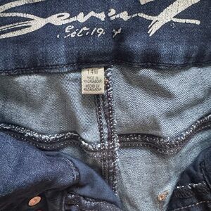 Seven7 Indigo Denim Jeans